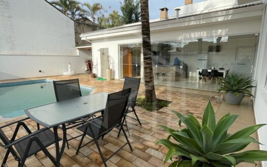 Mansão em Boituva em condomínio fechado